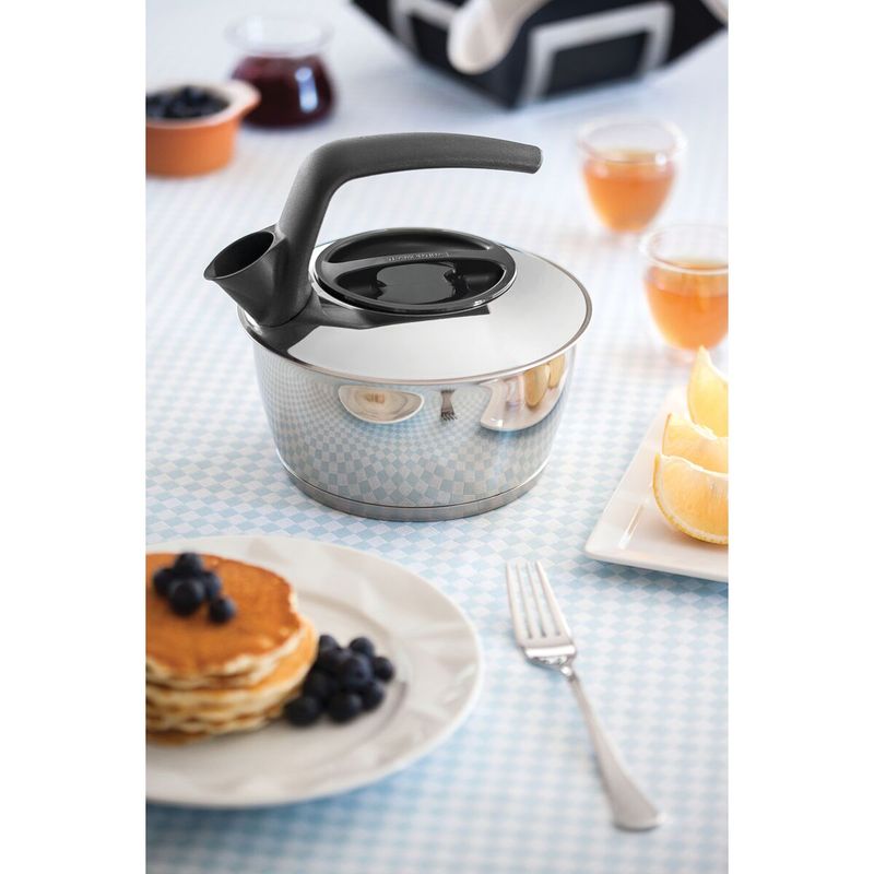 chaleira-tramontina-em-aco-inox-com-fundo-triplo-cabo-preto-1-5-litros-2