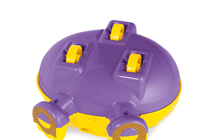 702-Urso-Jumpy-1
