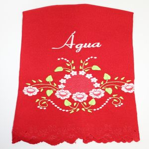 Capa de Água Daiane Bordados - Bordado