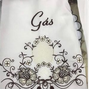 Capa de Gás Daiane Bordados - Bordado