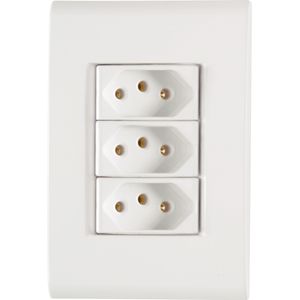 Conjunto Três Tomadas Tramontina 2P + T 10 A / 250 V – Liz Branco