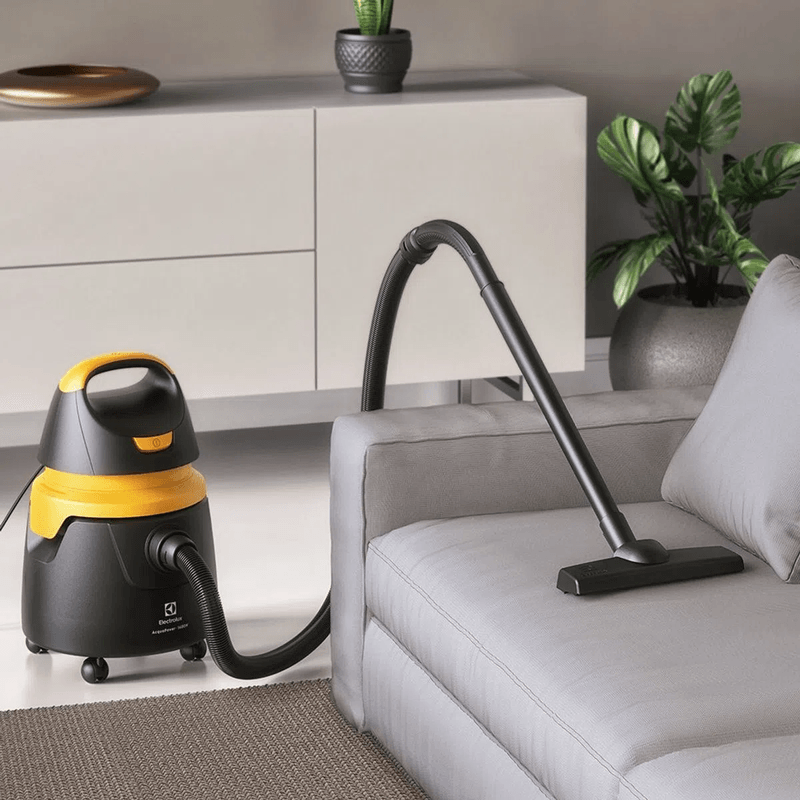 aspirador-de-po-e-agua-electrolux-acqua-power-7