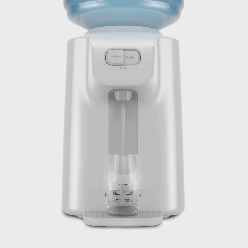 bebedouro-electrolux-agua-gelada-fria-e-natural-com-compressor-127v-branco-bc01b-1