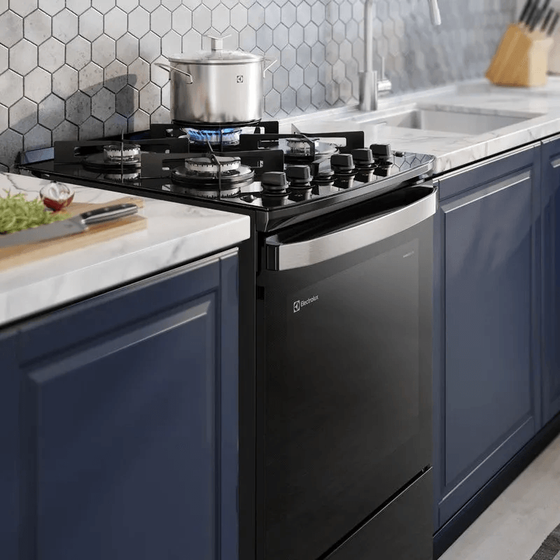 fogao-electrolux-4-bocas-experience-com-mesa-de-vidro-grill-e-perfectcook360-127v-preto-fe4cp-6