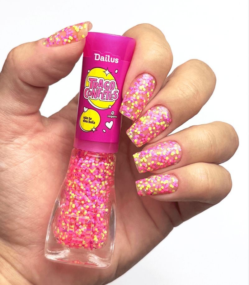esmalte-dailus-trago-confetes-nao-te-dou-bola-2.jpg
