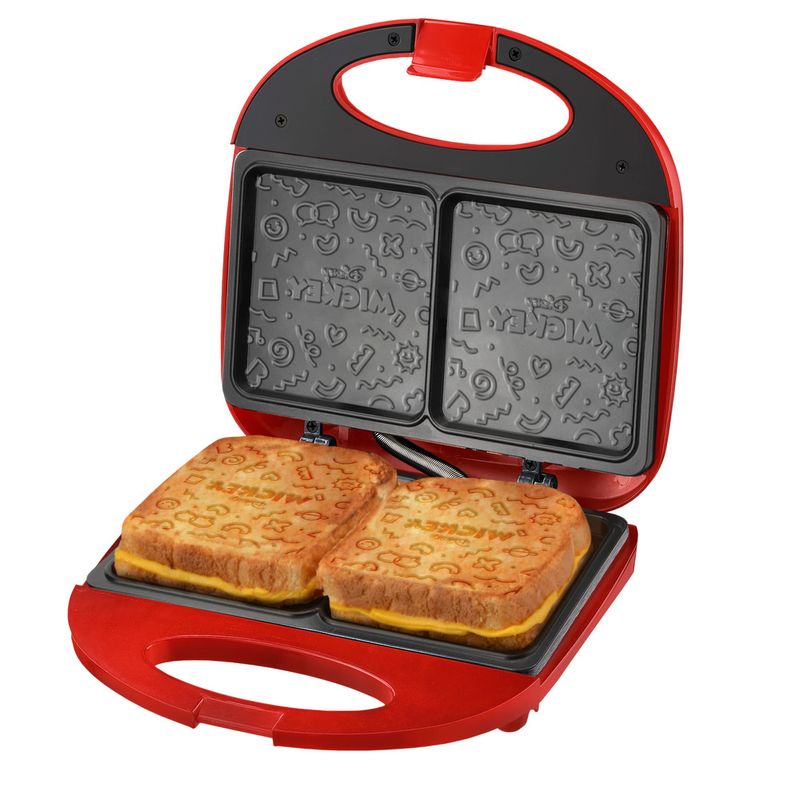 SANDUICHEIRA-MICKEY-AB-PAO.jpg