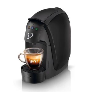 Máquina de Café 3 Corações Luna - Preta