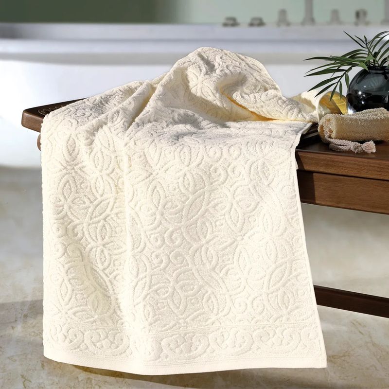 toalha-de-banho-dohler-felpudo-jacquard-provenca-marfim-3--1-
