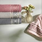 toalha-de-banho-karsten-abrantes-rosa-retro-70-cm-x-1-35-m-2--1-