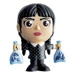 boneco-lider-brinquedos-fandom-box-wandinha-com-peixes-1